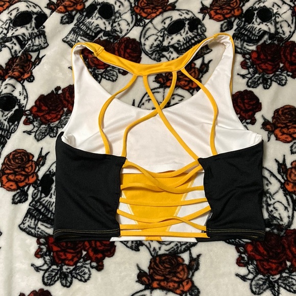 Vs pink sport bra - Picture 2 of 3